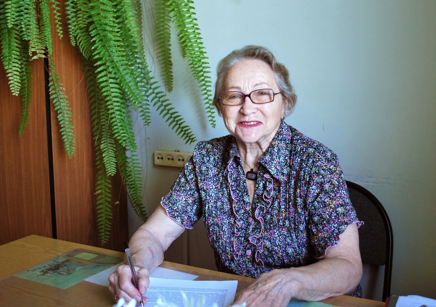 Помощник  научного руководителя Института, с.н.с. к.х.н. Валерия Иосифовна Найдич